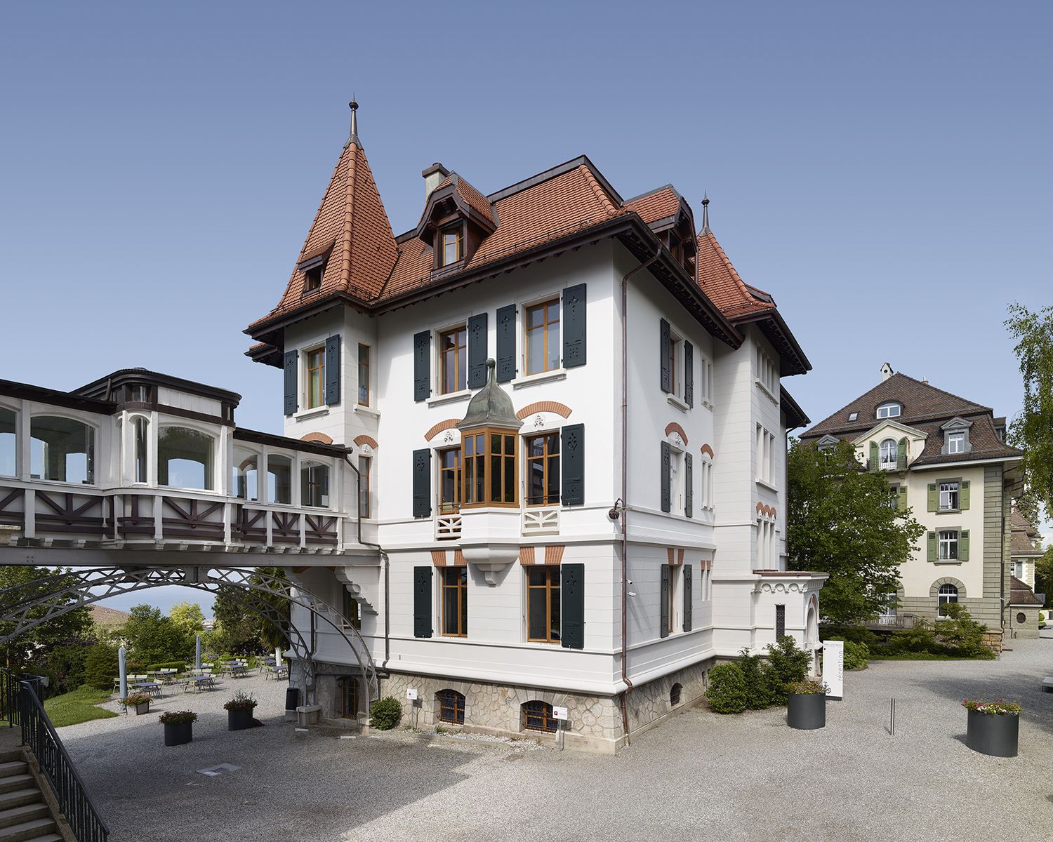 Visit Brillantmont International School Campus in Lausanne Visit Brillantmont International School Campus in Lausanne
